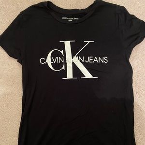 Calvin Klein T-shirt